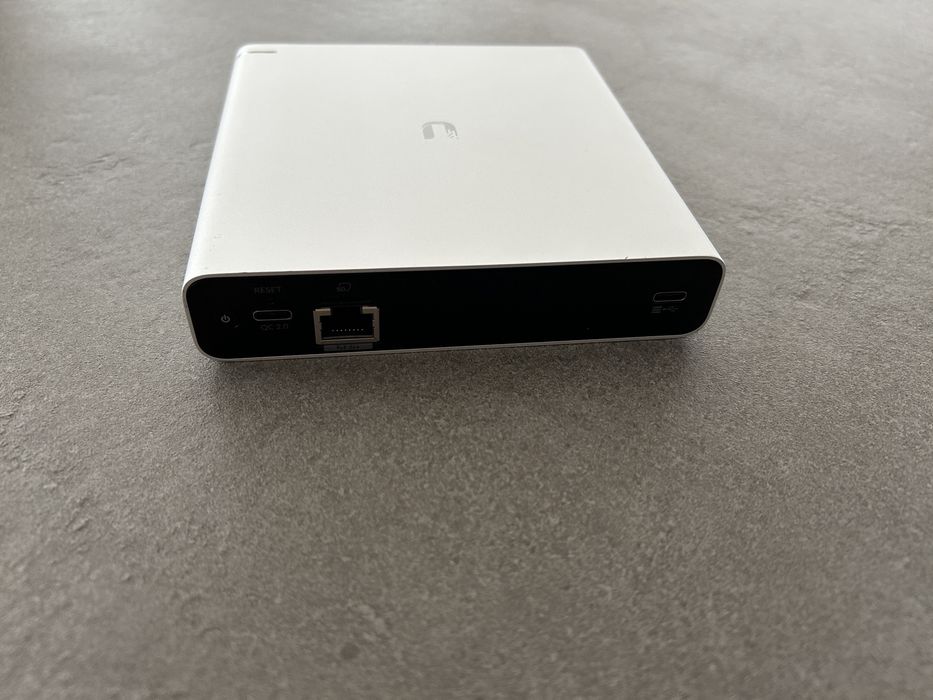 Ubiquiti CloudKey Gen2 Plus 1TB