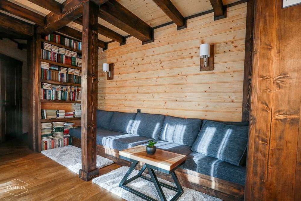 Будинок на вершині своїй гори в м. Яремче