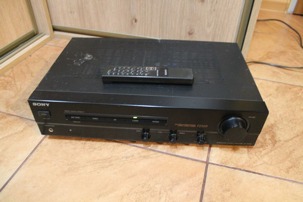 Wzmacniacz Stereo Sony TA-F235 PILOT