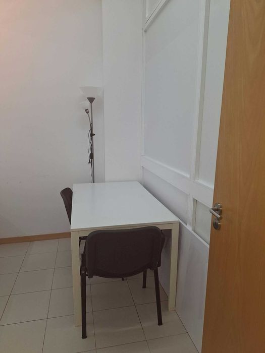 Escritório/ gabinete privado com despesas incluídas - São Vicente, Braga