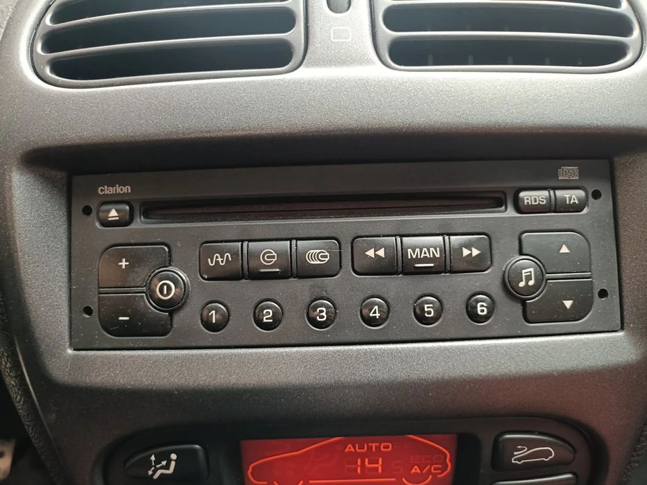 Rádio / auto-rádio PEUGEOT 206 CC (2D)