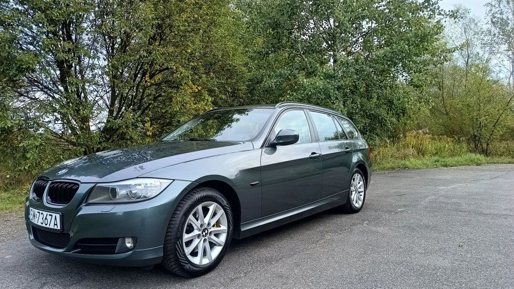 BMW Seria 3 BMW E91 320i