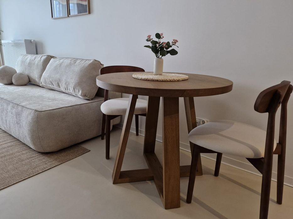 Stół dębowy na zamówienie