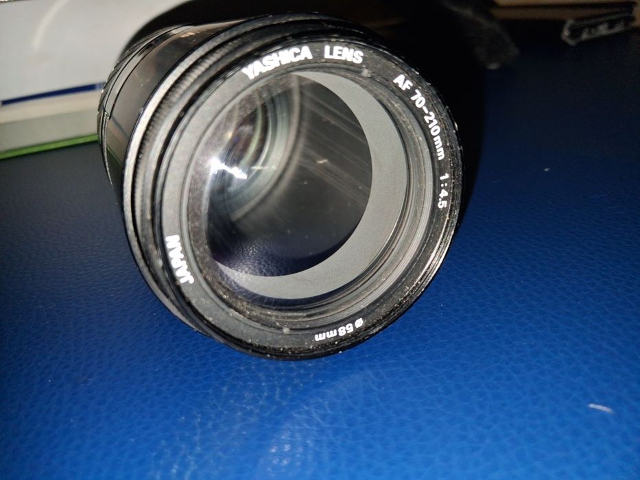 Yashica AF 70-210 mm 1:4.5  58mm obiektyw fotograficzny