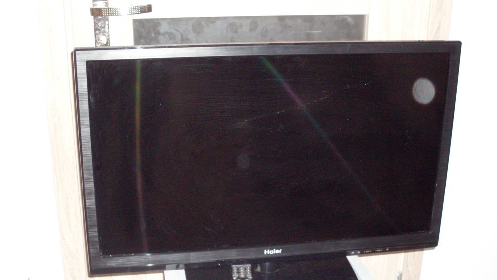 Sprzedam sprawny telewizor 32 cale