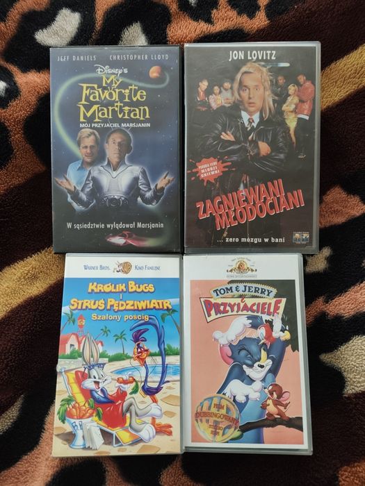 Zestaw filmów familijnych VHS