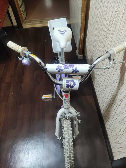 Продаю детский велосипед для девочки