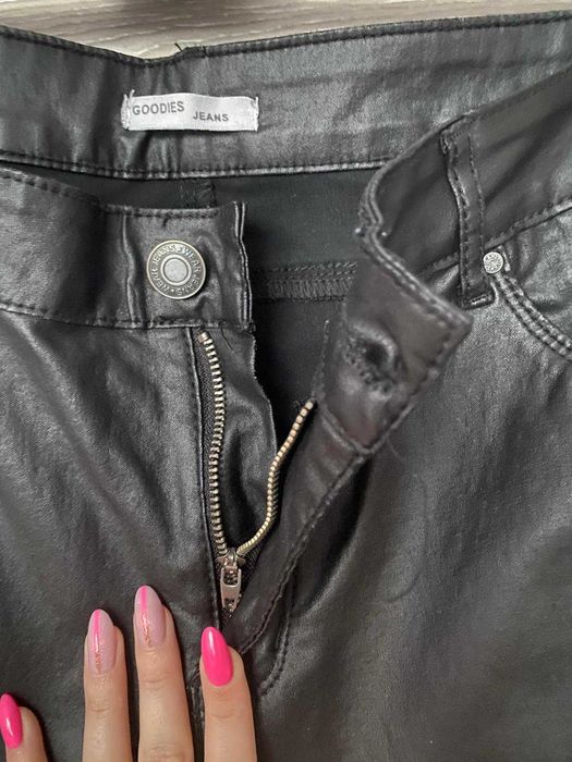 Czarne spodnie Ala skóra