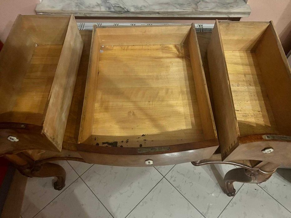 Biurko z 3 szufladami - antyk