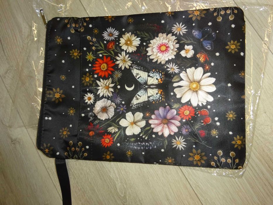 Torebka na książkę etui pokrowiec kwiaty