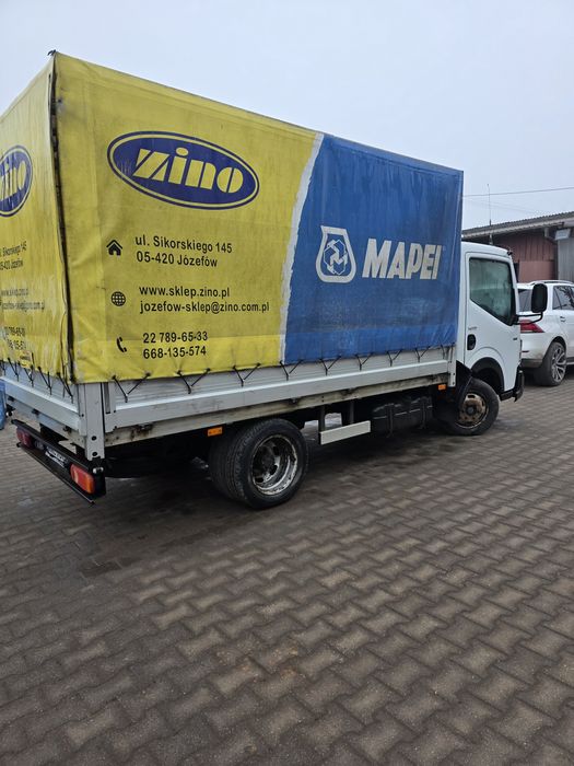 Renault maxity nissan cabstar 2.5 dci