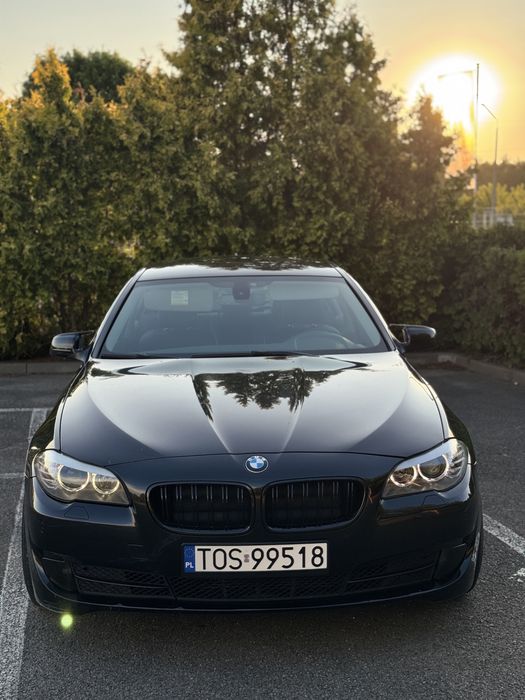 Bmw f10 520d czarna/sedan