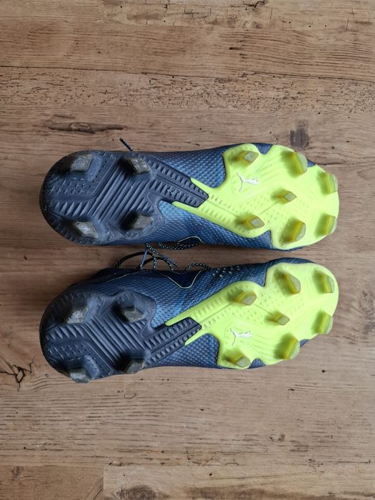 chuteiras Puma future FG/AG