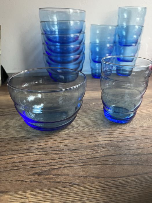 Szklanki i miski