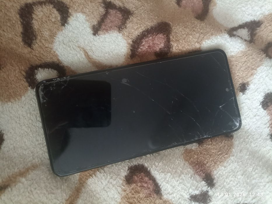 Телефон на запчастини