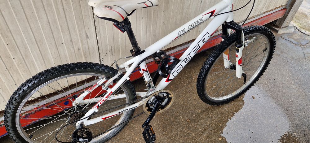 Bicicleta BTT QÜER AL 650 - Quadro Alumínio - Roda 26" - 9 a 12 anos