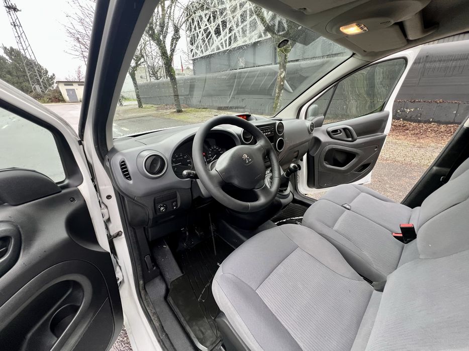 Peugeot Partner 1.6 Hdi 100cv como nova