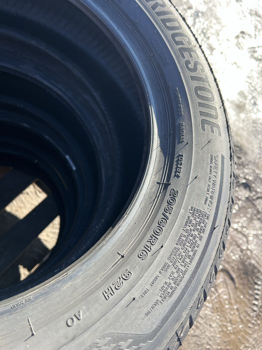 205/60r16 Bridgestone Turanza T005 шини літні комплект