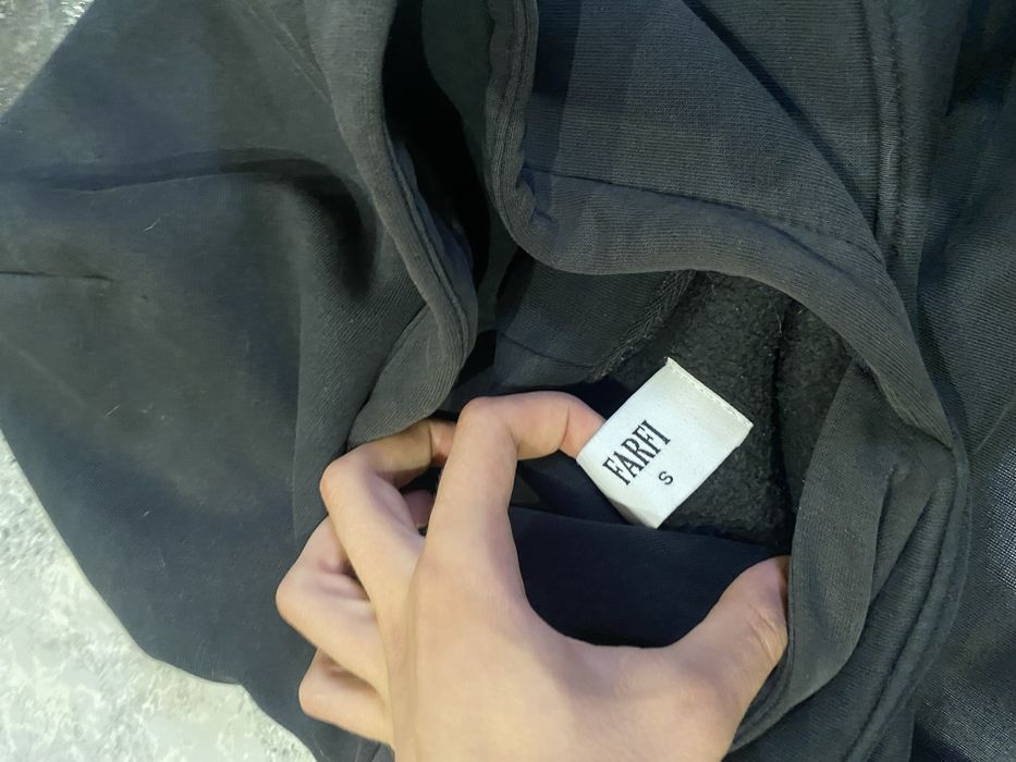 Hoodie Farfi (999)
