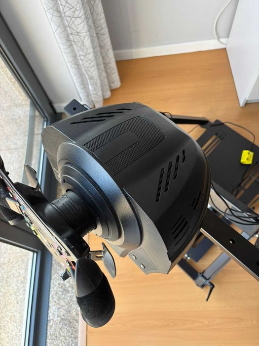Volante Thrustmaster T300RS + Thrustmaster TM Open Wheel Add-On + Pedals