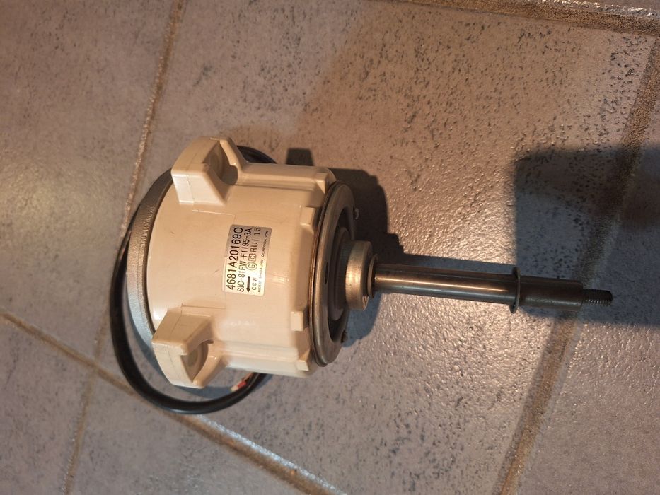 Motor  ventilador kondycionera