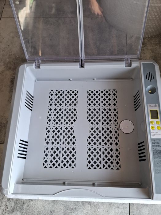 Inkubator jaj z katrola temperatury 36 jaj
