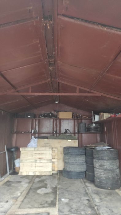 Гараж металевий каркас