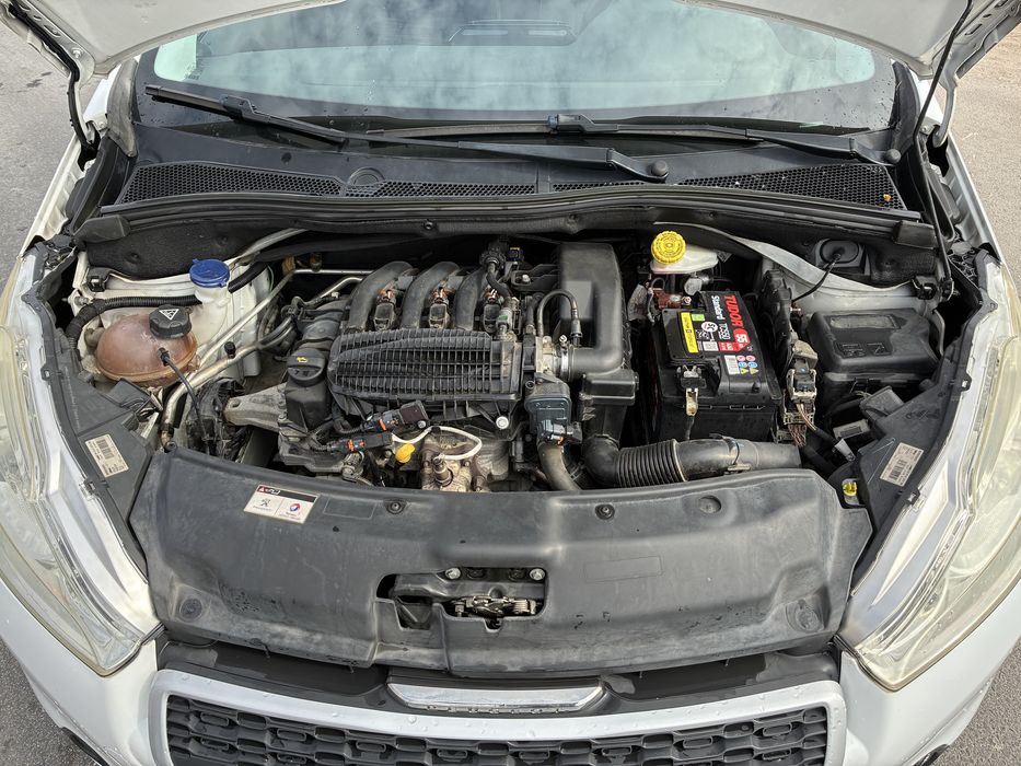 Peugeot 208 1.0 VTi