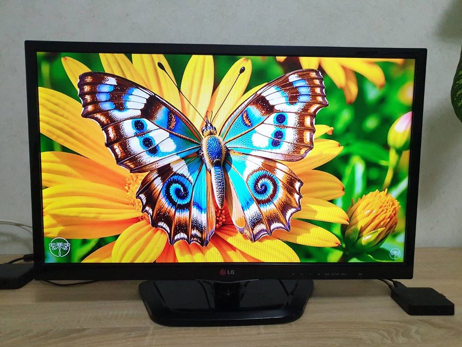 К продаже Smart TV. LG 32" диагональ.