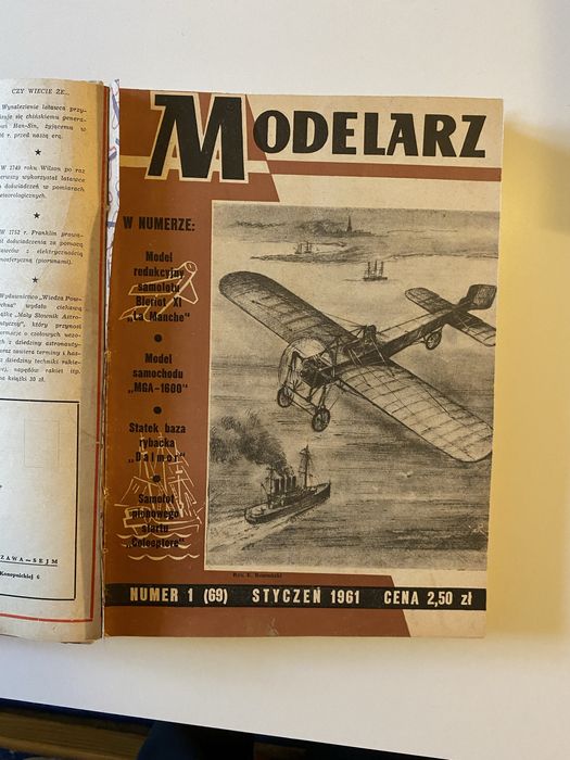"Modelarz"- miesiecznik 14 numerow.