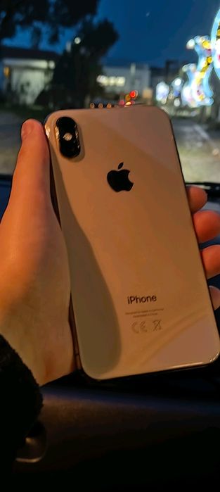 iPhone XS 64gb (59% bateria)