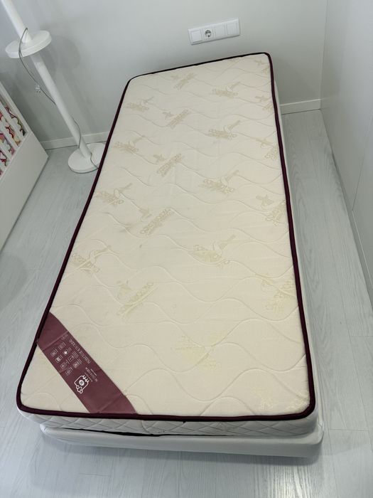 Sommier com colchao NOVO