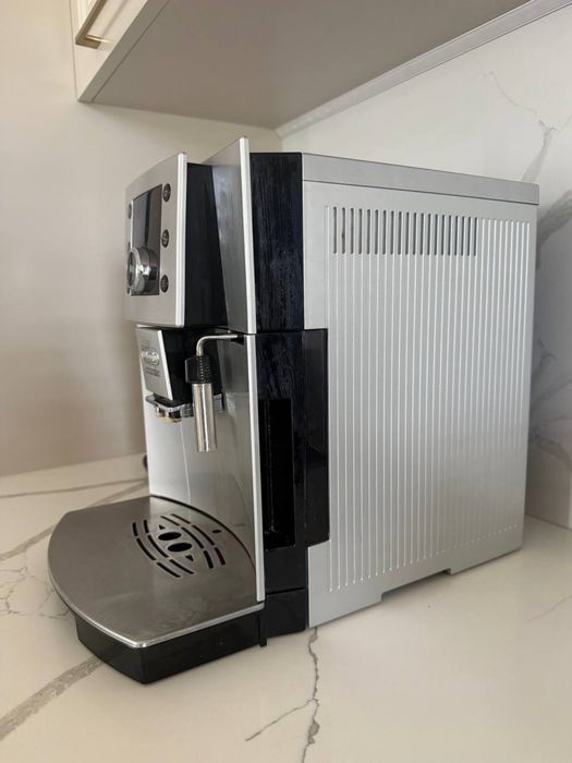 Кавомашина De’Longhi Perfecta ESAM 5400.S