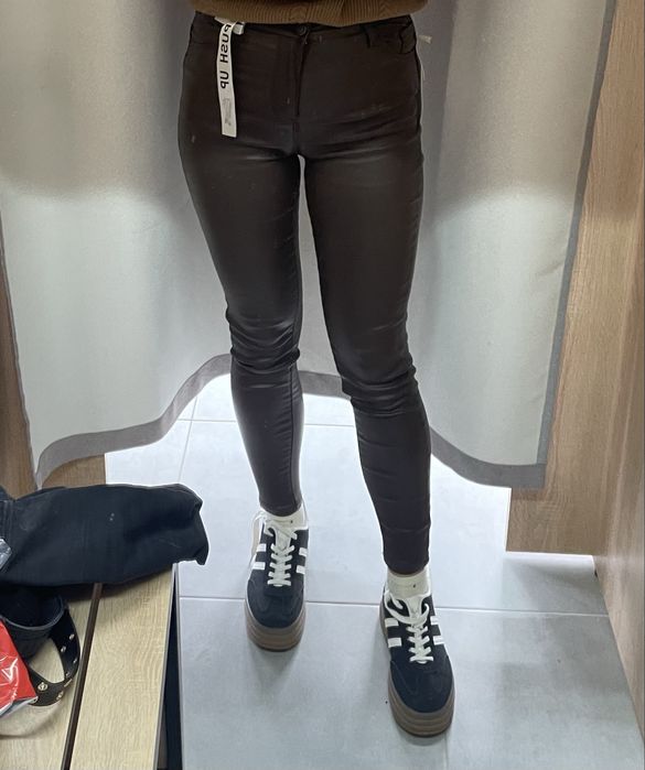 Шкіряні штани шоколадного кольору