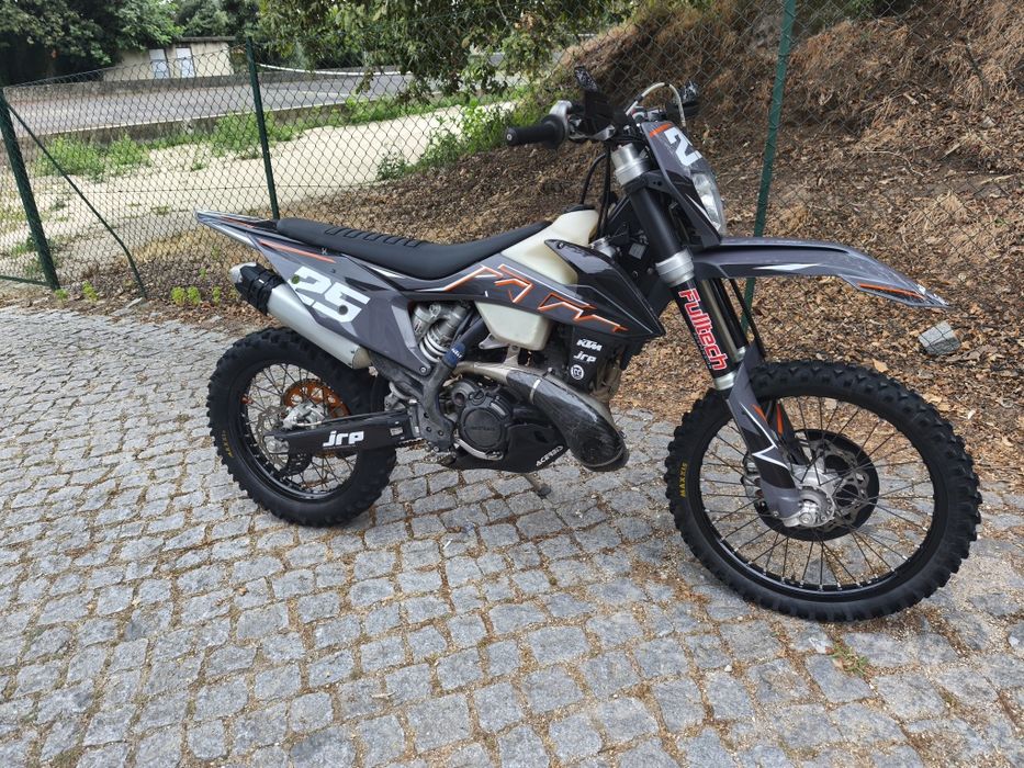 vendo kit plásticos KTM 2022 como novo