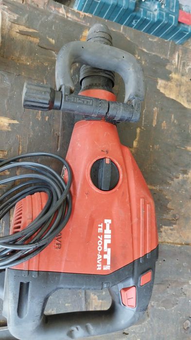 Martelo Hilti TE 700