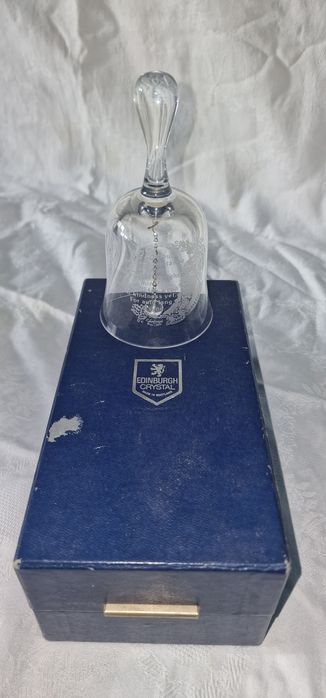 Sino de mesa em cristal