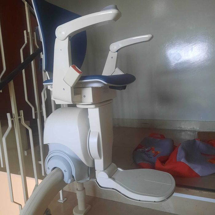 cadeira elevatória para escadas Porteleva