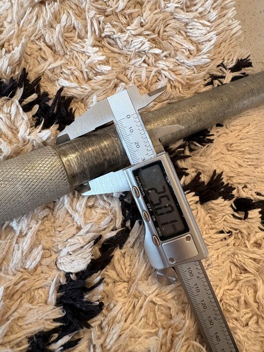 Gryf prosty 170cm 25mm fi