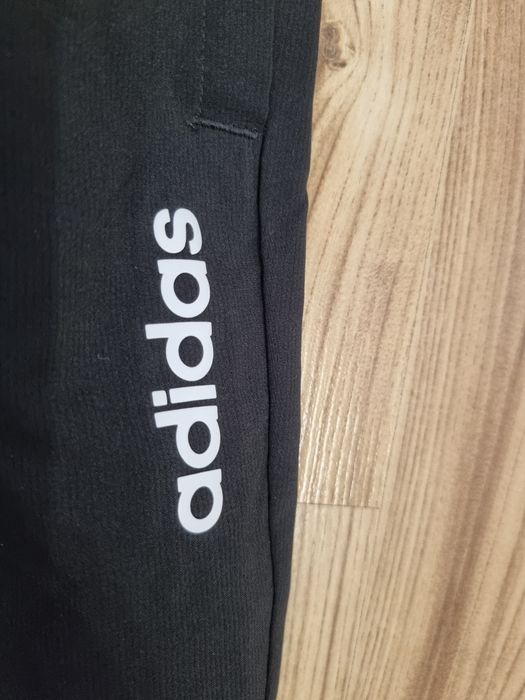 Spodnie dresy Adidas S 36 jak nowe