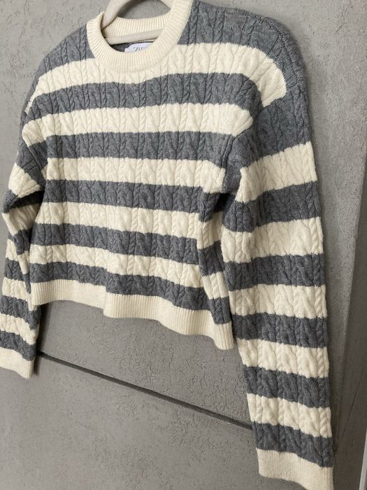 Sweter w paski zara warkocz