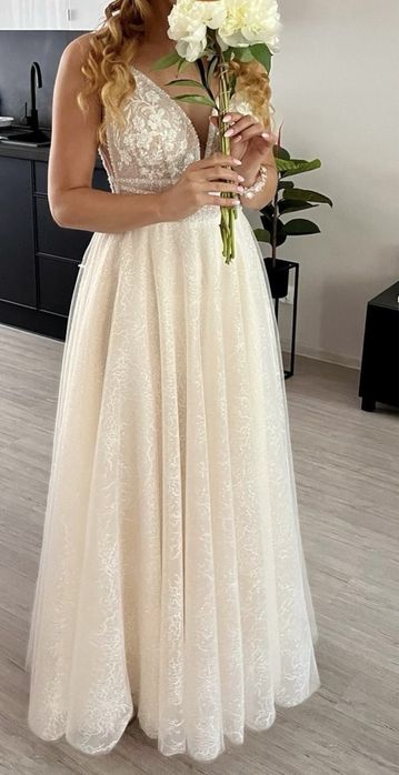 Suknia slubna gratis buty