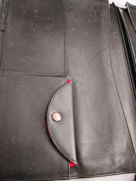 Pasta Académica em pele