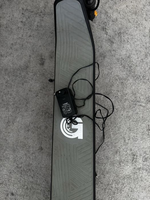 Trotinete elétrica Urban Glide como nova