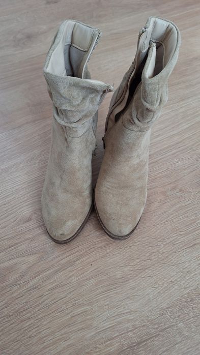 Botas camurça beje 36