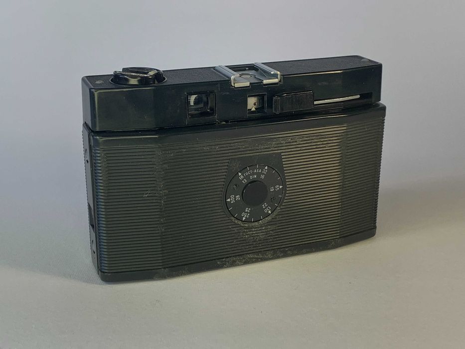 Máquina Fotográfica Analógica LOMO Smena Symbol (USSR / Vintage)