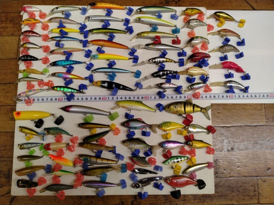 Продам набір приманок (є Daiwa, Duel, Smith)