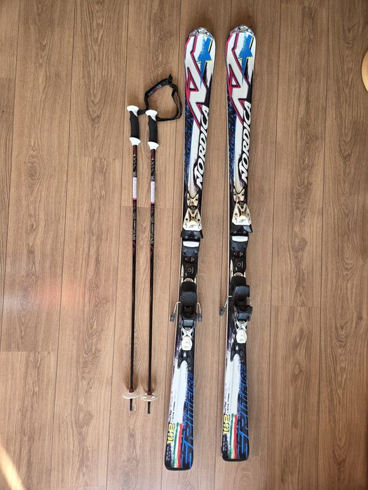Narty 167 NORDICA , kijki