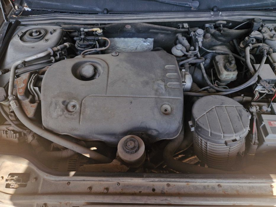Renault Laguna para peças