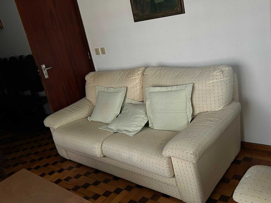 Conjunto de 2 sofas